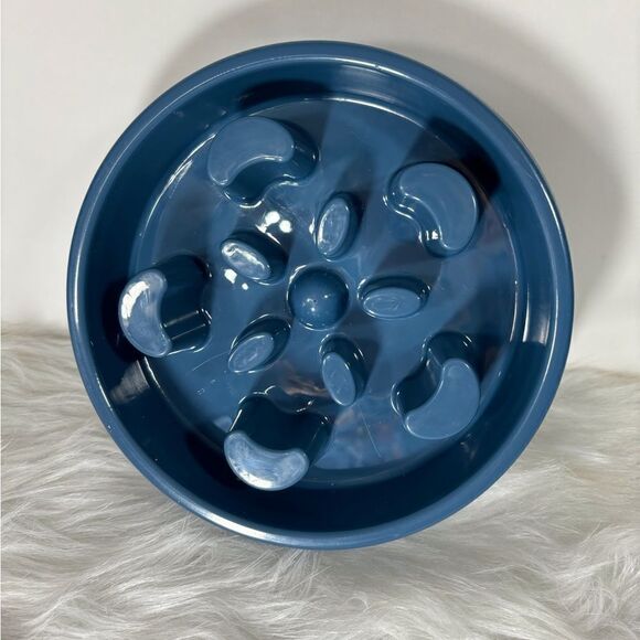 No Gobble Dog Food Puzzle Dish - prevents too fast eating, puzzle dish - Picture 3 of 4